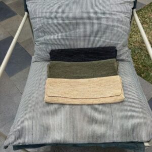 Mora Raffia Clutch